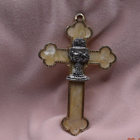 Wall Cross for Childs Room - Picture 1 of 4